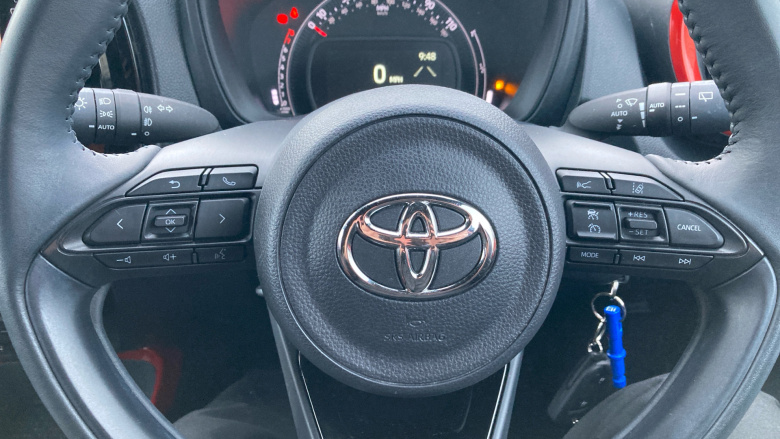 Toyota Aygo X 1.0 VVT-i Edge 5dr Petrol Hatchback